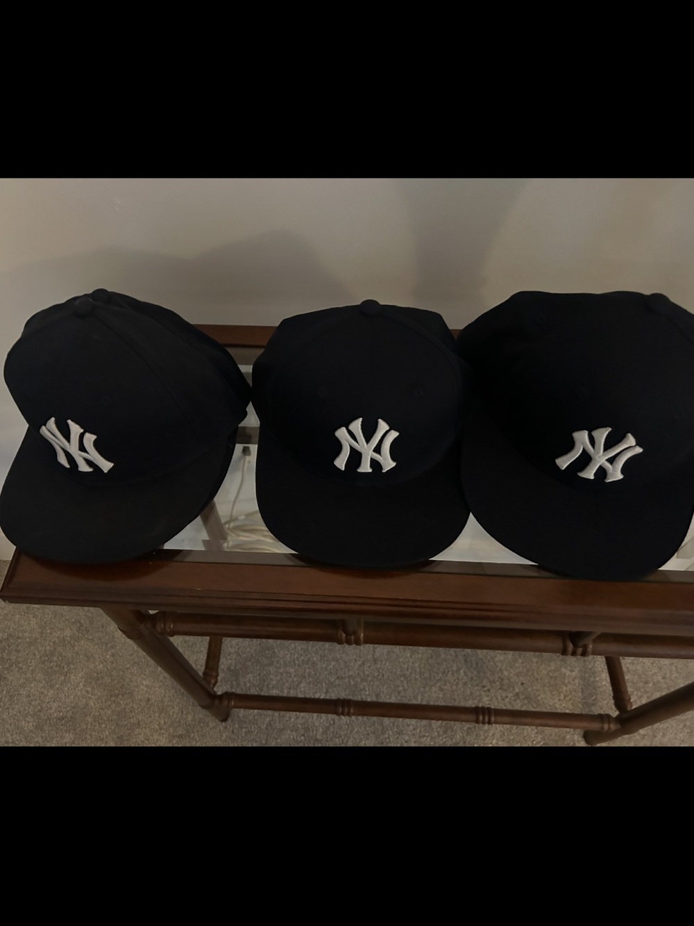 Classic Navy New York Yankees Baseball Cap - Unisex. I have 6 will all or 1